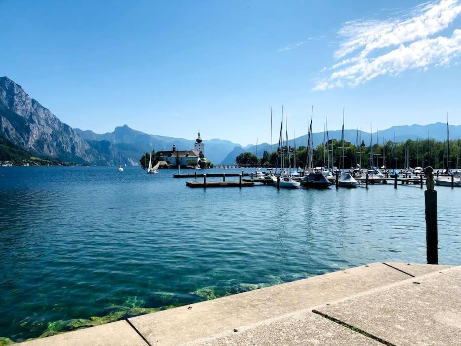 Fewo Kuferzeile Gmunden Seenaehe エクステリア 写真